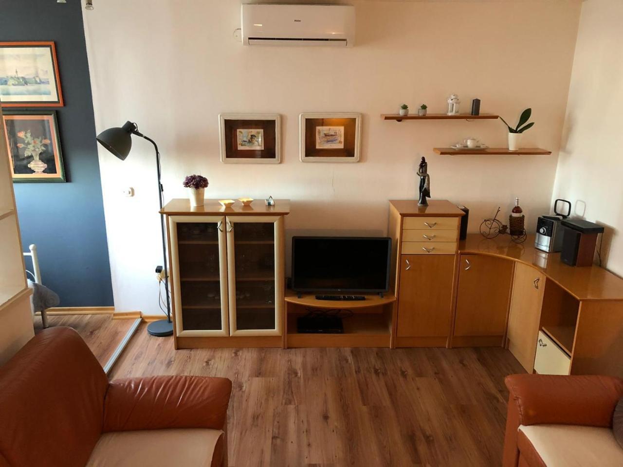 דירות זאדאר Apartman Mera מראה חיצוני תמונה