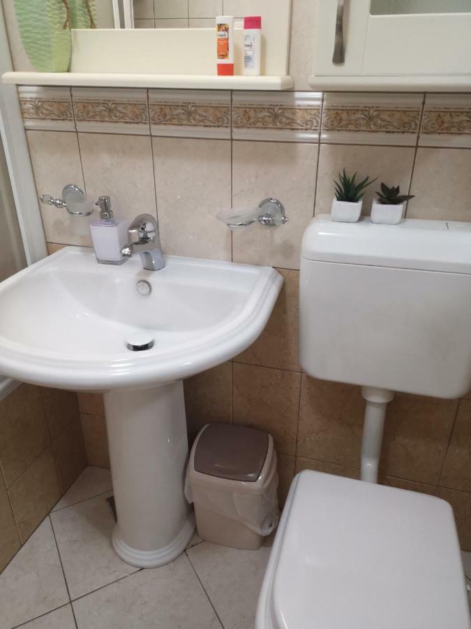 דירות זאדאר Apartman Mera מראה חיצוני תמונה