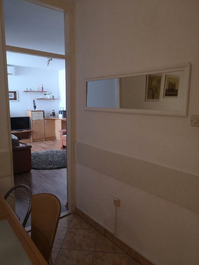 דירות זאדאר Apartman Mera מראה חיצוני תמונה